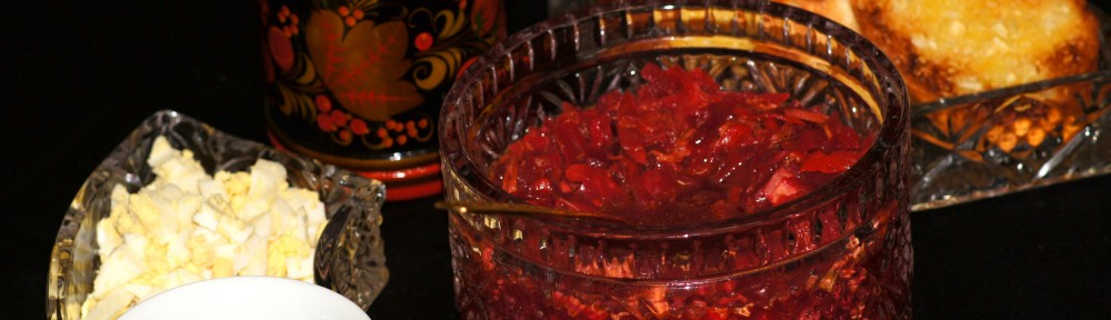 Russian Borscht Soup with Toasted Bread